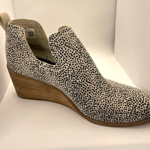 TOMS Kallie Wedge Bootie – Macadamia Mini Cheetah Print, Size 11 - Picture 3 of 7